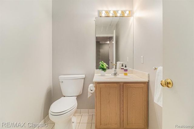 642 East Street 6, Northville, MI 48167