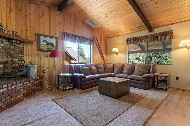 1217 Minton Drive, Big Bear, CA 92314