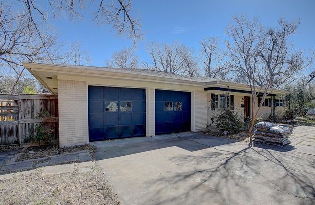 1607 S Elm ST, Georgetown, TX 78626