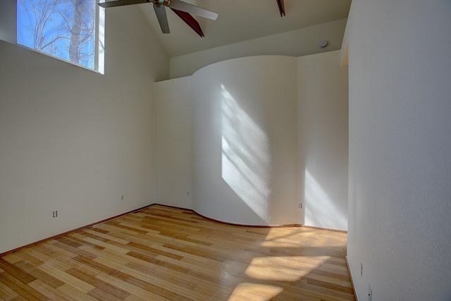 1607 S Elm ST, Georgetown, TX 78626