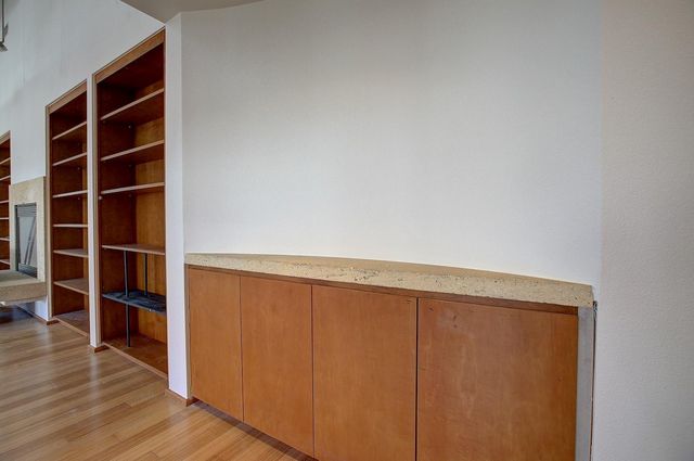 1607 S Elm ST, Georgetown, TX 78626