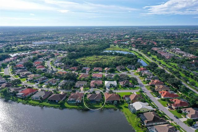 5113 FAR OAK CIRCLE, Sarasota, FL 34238