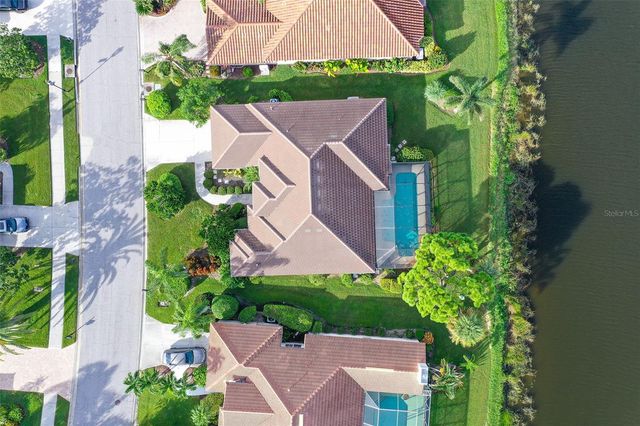5113 FAR OAK CIRCLE, Sarasota, FL 34238