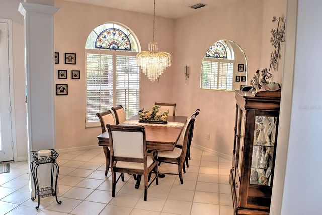 5113 FAR OAK CIRCLE, Sarasota, FL 34238