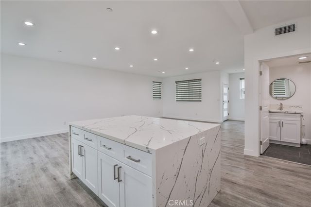 9117 N Nilo Lane, Panorama City, CA 91402