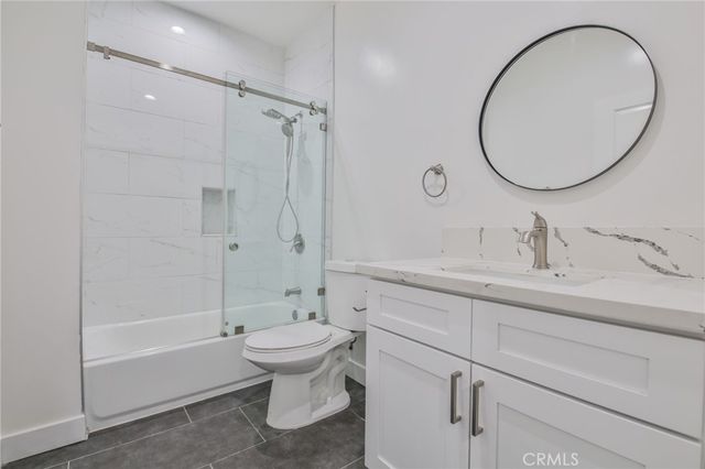 9117 N Nilo Lane, Panorama City, CA 91402