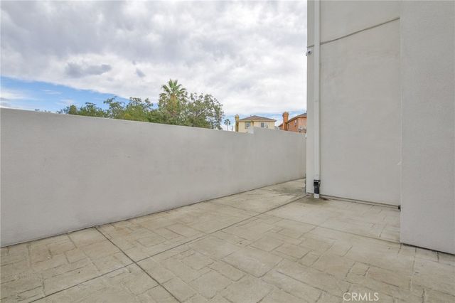9117 N Nilo Lane, Panorama City, CA 91402