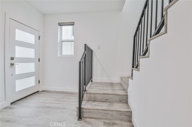 9117 N Nilo Lane, Panorama City, CA 91402