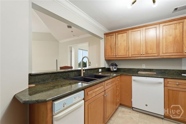 700 Wilmington Island Road 403, Savannah, GA 31410