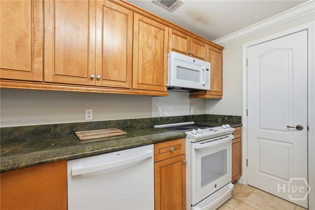 700 Wilmington Island Road 403, Savannah, GA 31410