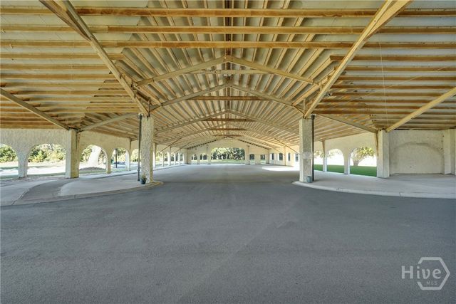 700 Wilmington Island Road 403, Savannah, GA 31410