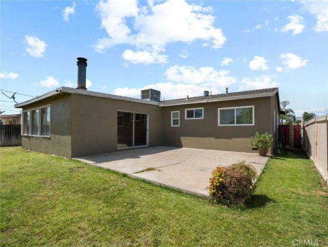 223 E Alru, Rialto, CA 92376