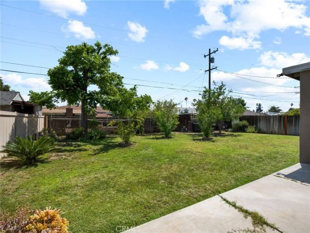223 E Alru, Rialto, CA 92376