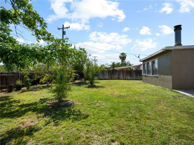223 E Alru, Rialto, CA 92376