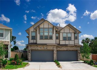 206 Fulton Station Drive, Houston, TX 77009