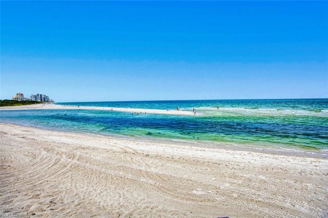 6549 Marissa LOOP 21, Naples, FL 34108