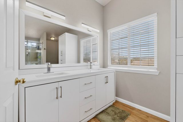 5401 Kokopelli Court NW, Albuquerque, NM 87114