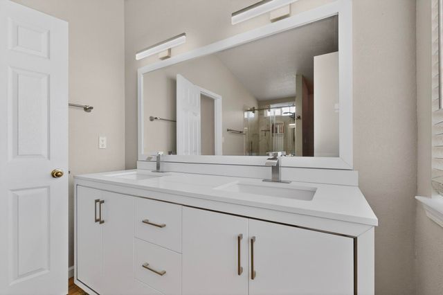 5401 Kokopelli Court NW, Albuquerque, NM 87114