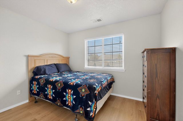 5401 Kokopelli Court NW, Albuquerque, NM 87114
