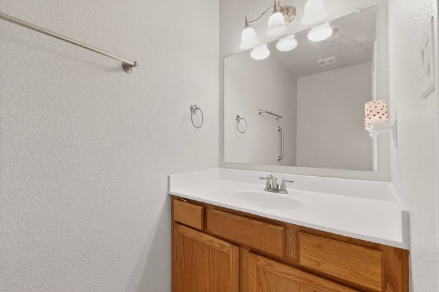 5401 Kokopelli Court NW, Albuquerque, NM 87114