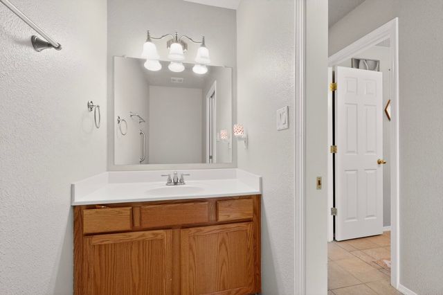 5401 Kokopelli Court NW, Albuquerque, NM 87114