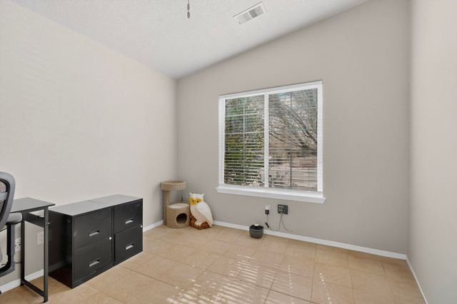 5401 Kokopelli Court NW, Albuquerque, NM 87114