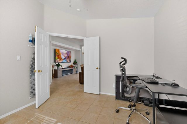5401 Kokopelli Court NW, Albuquerque, NM 87114