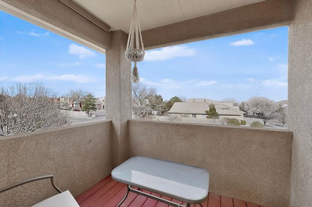 5401 Kokopelli Court NW, Albuquerque, NM 87114