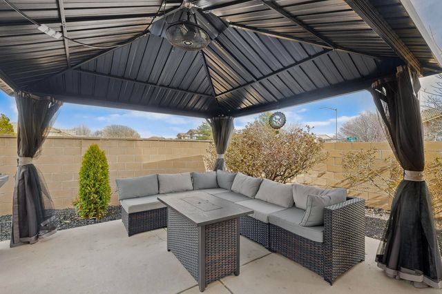 5401 Kokopelli Court NW, Albuquerque, NM 87114