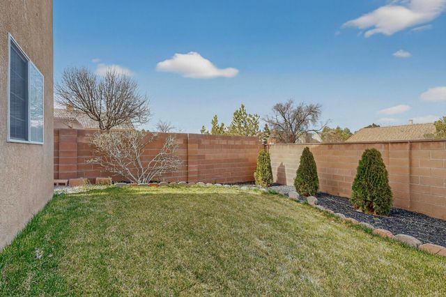 5401 Kokopelli Court NW, Albuquerque, NM 87114