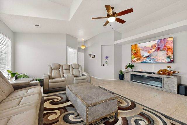 5401 Kokopelli Court NW, Albuquerque, NM 87114