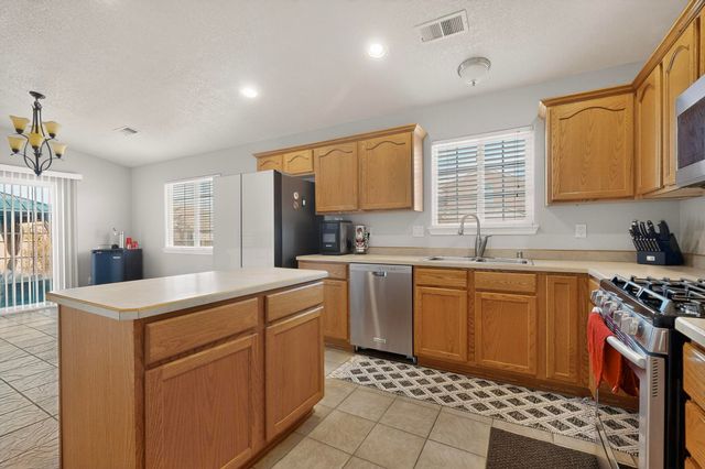 5401 Kokopelli Court NW, Albuquerque, NM 87114