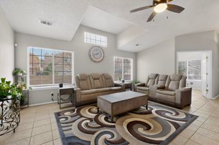 5401 Kokopelli Court NW, Albuquerque, NM 87114