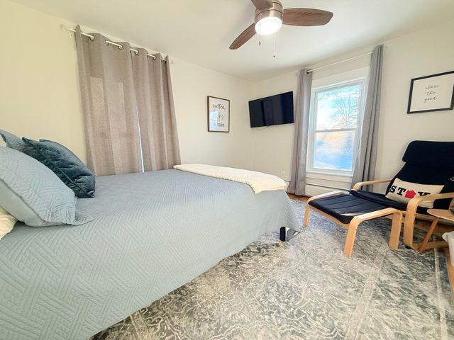 19 Kenyon Street, Claremont, NH 03743