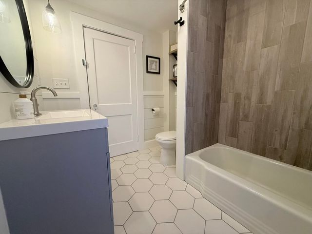 19 Kenyon Street, Claremont, NH 03743