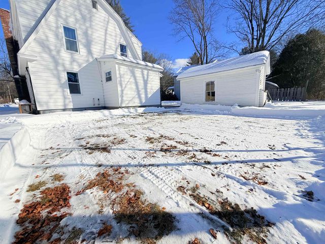 19 Kenyon Street, Claremont, NH 03743