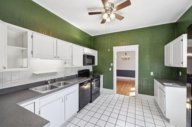 104 S Walnut Street, Wilmore, KY 40390