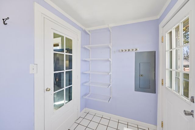 104 S Walnut Street, Wilmore, KY 40390