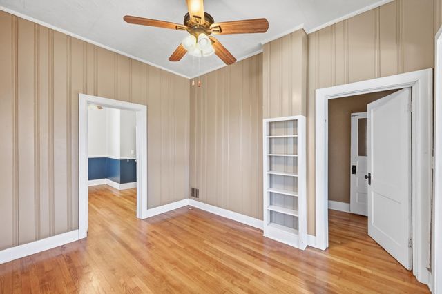 104 S Walnut Street, Wilmore, KY 40390