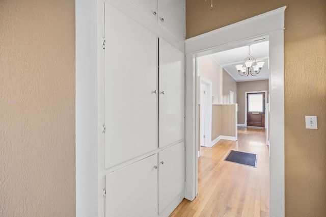 104 S Walnut Street, Wilmore, KY 40390