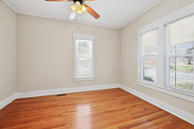 104 S Walnut Street, Wilmore, KY 40390