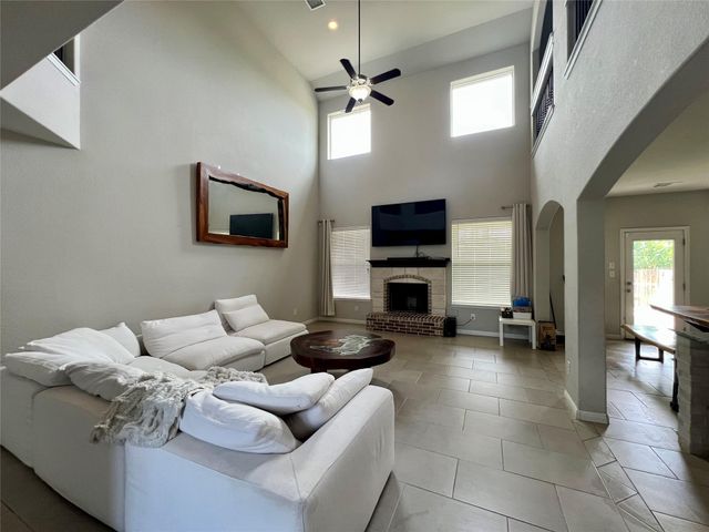 17328 Gabbro DR, Pflugerville, TX 78660