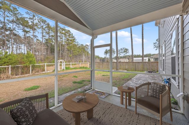 404 Bowstring Drive, Huger, SC 29450