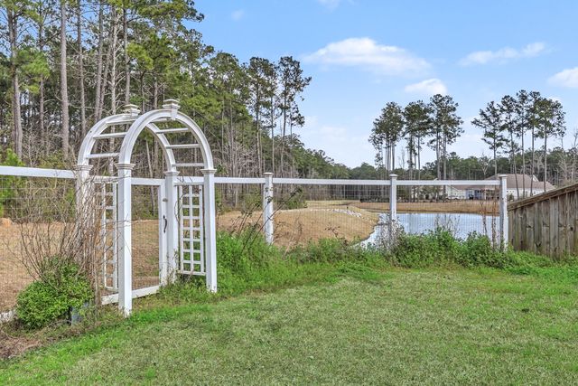 404 Bowstring Drive, Huger, SC 29450