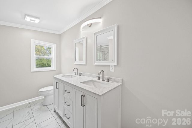 8592 Amanda Lane, Norwood, NC 28128
