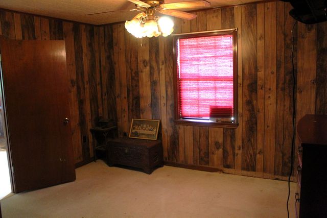 574 Hospital Dr, Raceland, LA 70394