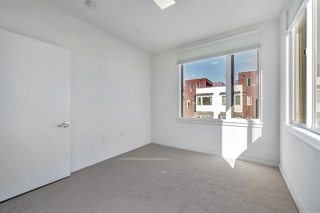 501 Hudson Avenue 304, San Francisco, CA 94124