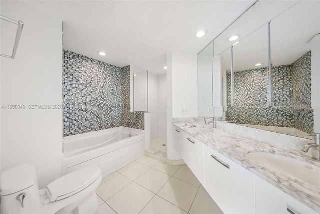 500 Brickell Ave 2901, Miami, FL 33131