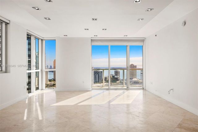500 Brickell Ave 2901, Miami, FL 33131