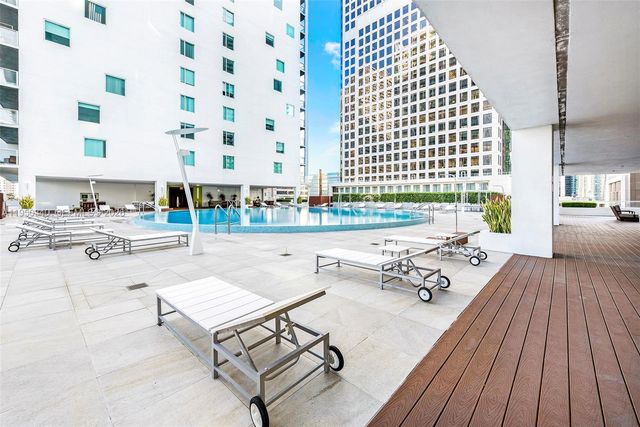 500 Brickell Ave 2901, Miami, FL 33131